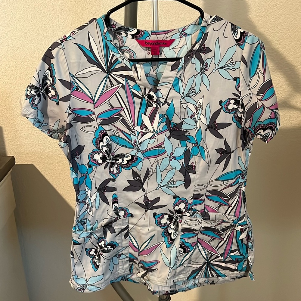 Beautiful! Floral print with butterflies